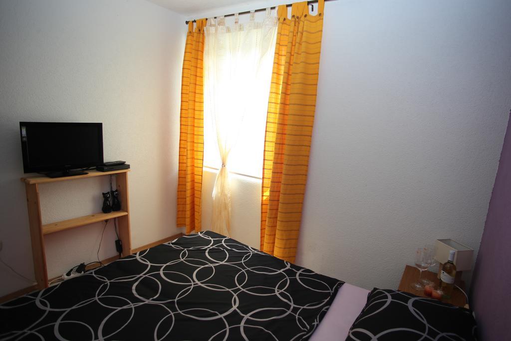 Apartments Marija Stari Grad  Room photo